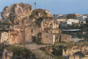 Xtrallusion offers characteristic Bed and Breakfast, B&B, Guest House, Hotel, Albergo and Country Lodge accommodation in Italy. Plus independent self-guided Walking, Adventure, Activity, Skiing and Paragliding Holiday itineraries on the Italian Rivieras, in the Italian Lakes, in the Italian Alps and in some of the most beautiful corners of Italy.